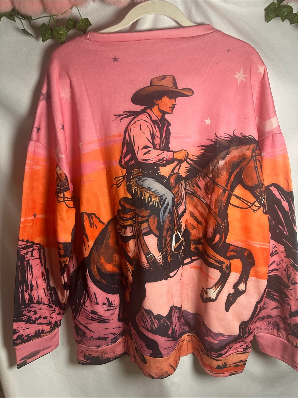 Source Unknown Pink and Orange Western Cowboy Graphic Sweatshirt - Picture 9 of 9